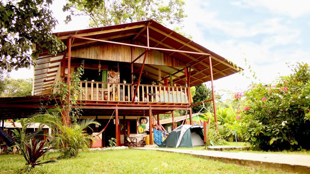 Hakuna Matata Hostel Cahuita Exterior foto