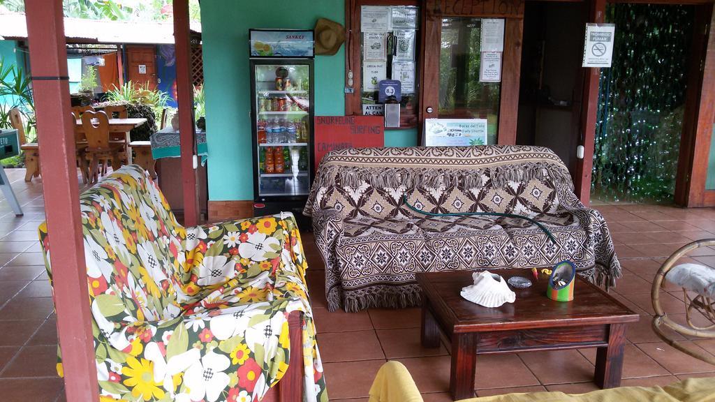 Hakuna Matata Hostel Cahuita Exterior foto